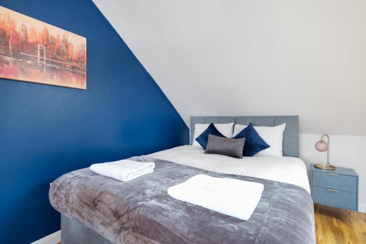 Fernbank Studios Sudbury Hill Harrow Self-Contained Studios With En-Suite Wembley Buitenkant foto